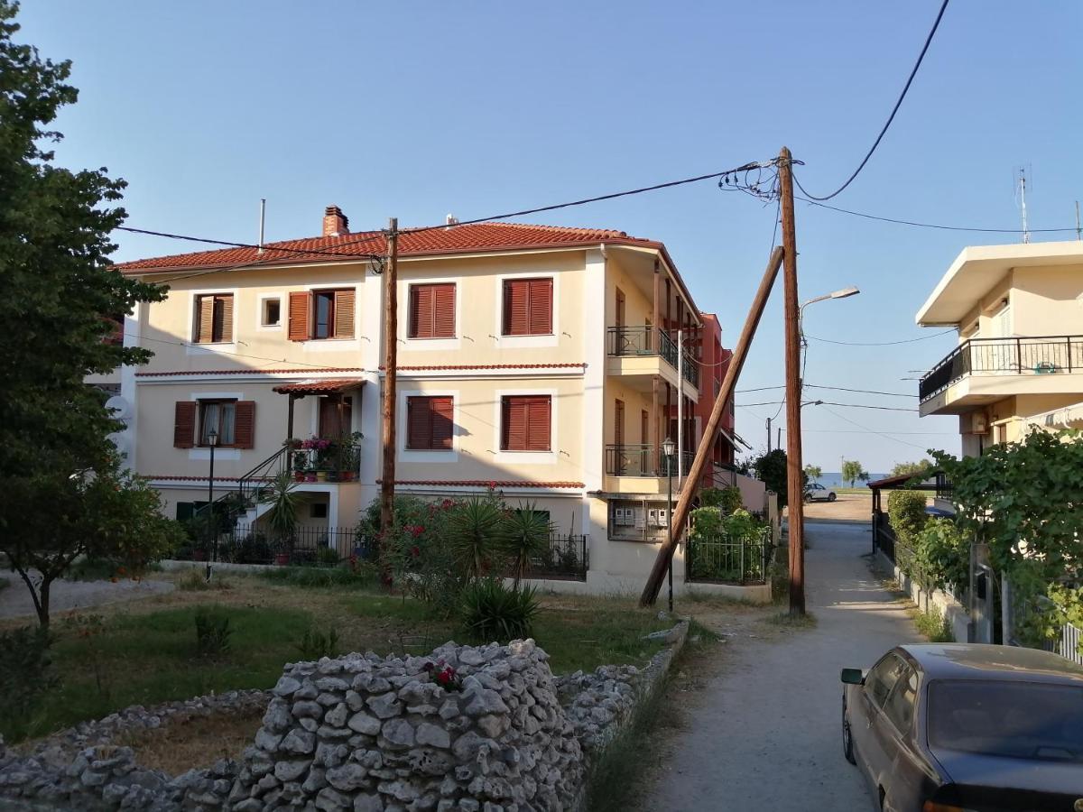 Villa Alexandra Ierissos Exterior foto