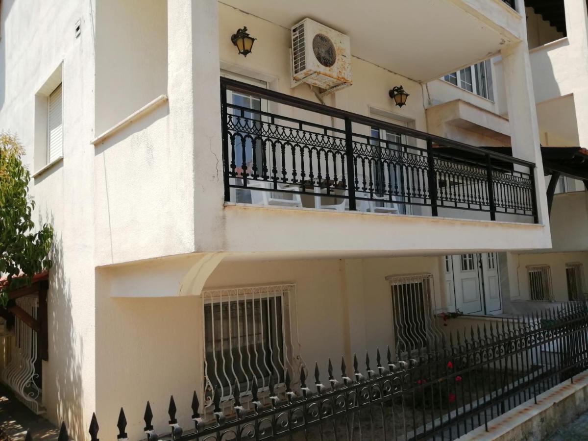 Villa Alexandra Ierissos Exterior foto