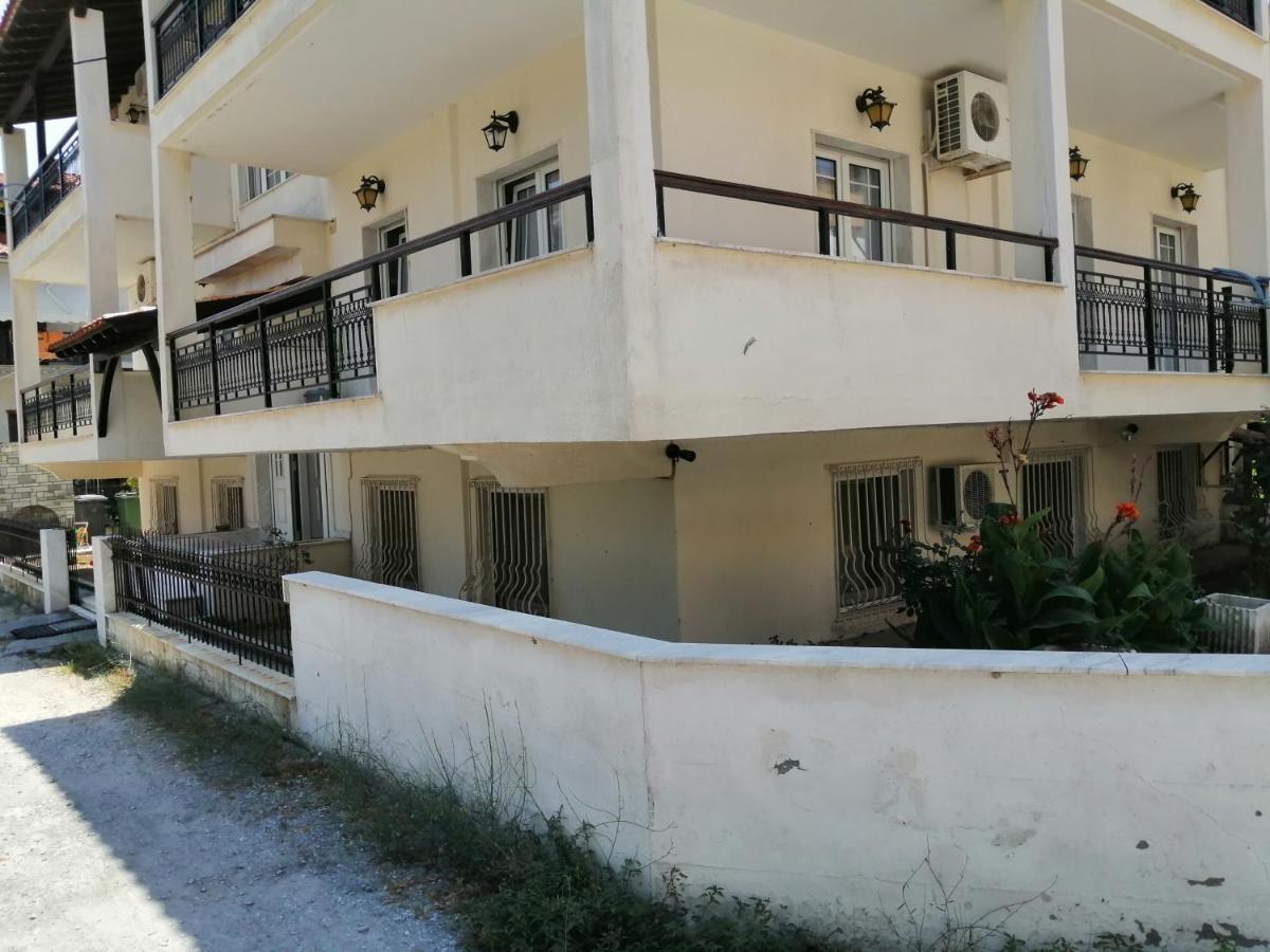 Villa Alexandra Ierissos Exterior foto