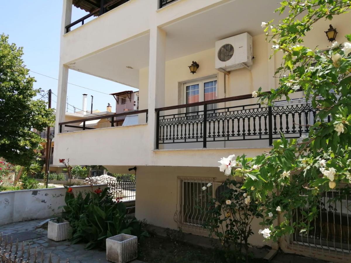 Villa Alexandra Ierissos Exterior foto